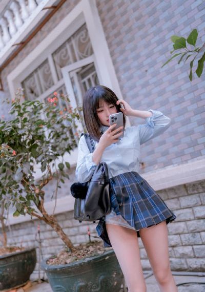 国产面包车最低价格_超清全集免费观看