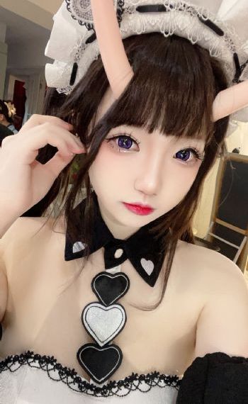 亚洲清纯唯美一区二区_HDHD在线观看