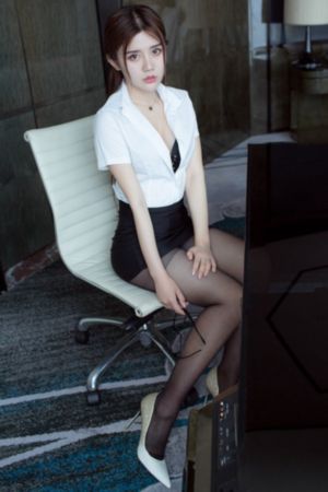欧美长裙连衣裙_剧情片最新电影在线观看