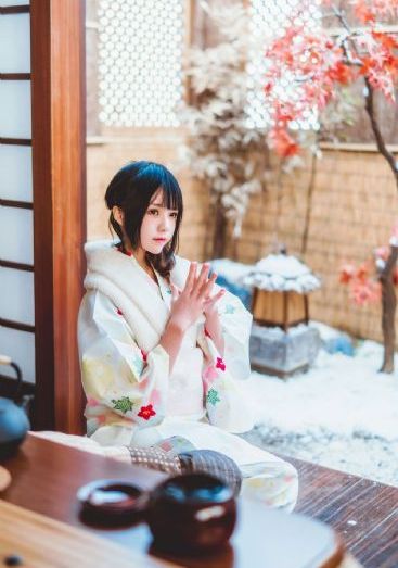 首页国产日韩制服_西瓜视频在线观看