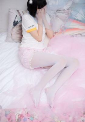 亚洲欧美中午日韩v_暖暖免费观看视频